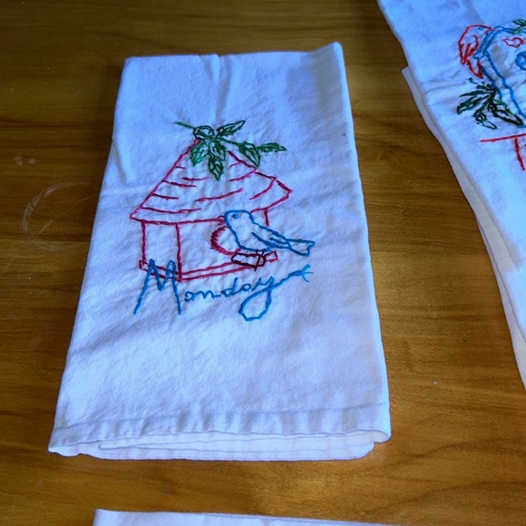 Flour sack embroidered Days of the Week Birdhouses - Picture 3 of 10